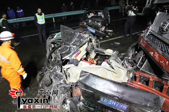 石家庄车祸现场致四人死亡，深度分析与个人视角观察
