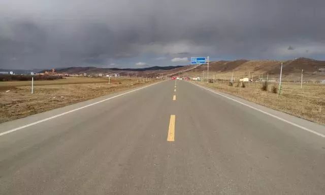 阿坝州道路最新动态与温馨故事